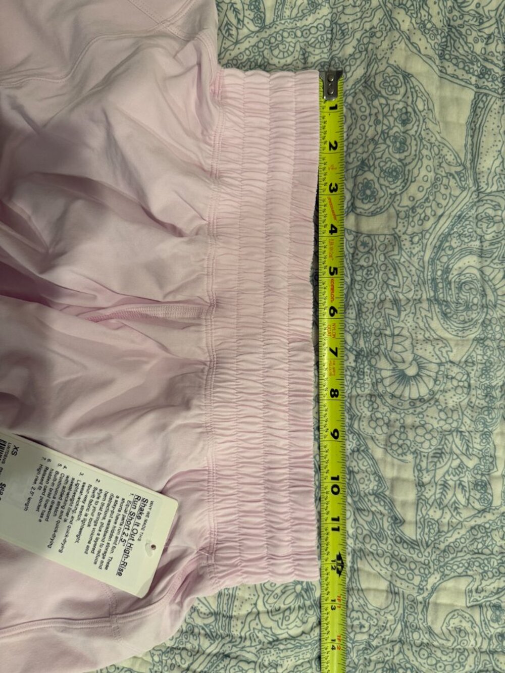 Shake It Out High-Rise Running Short 2.5" Color: Pink Organza Size XS NWT - Picture 9 of 10